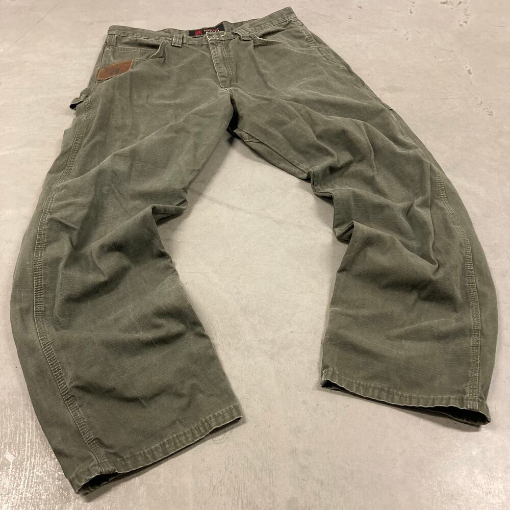 vintage y2k wrangler Riggs cargo pants 36x32